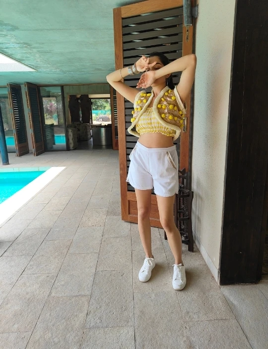 Hover Image
